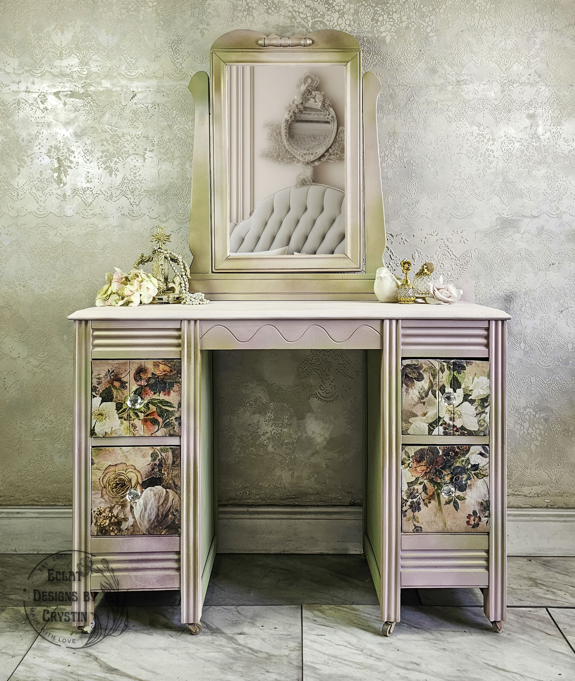 Romance in Bloom Vanity Table with Mirror