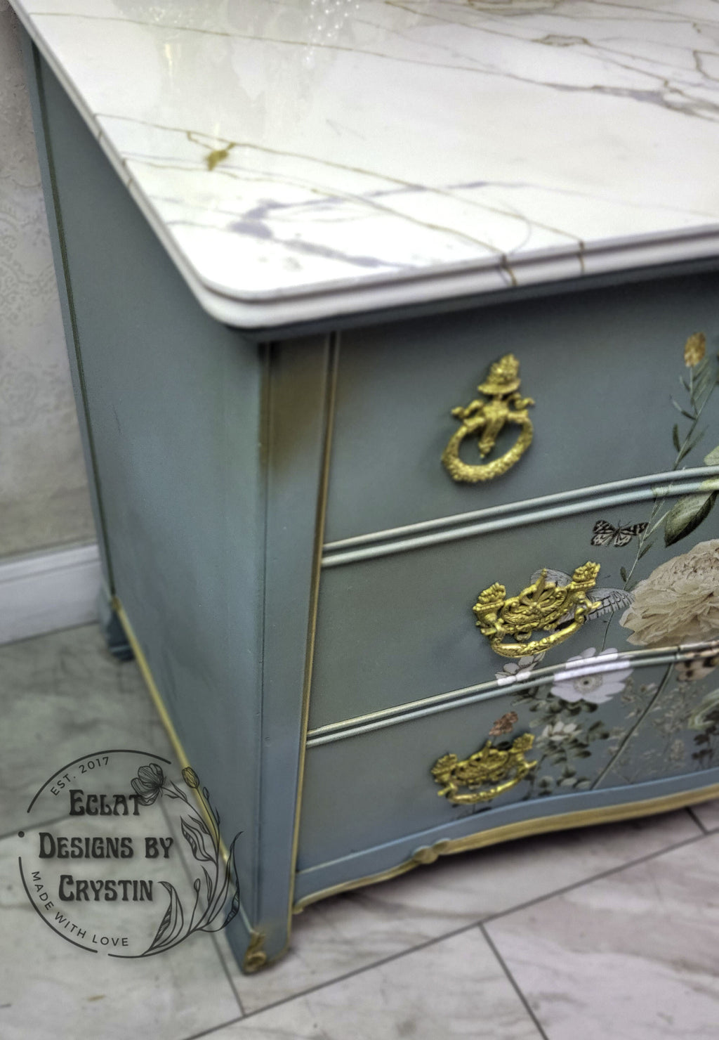 Vintage Botanical Floral Dresser