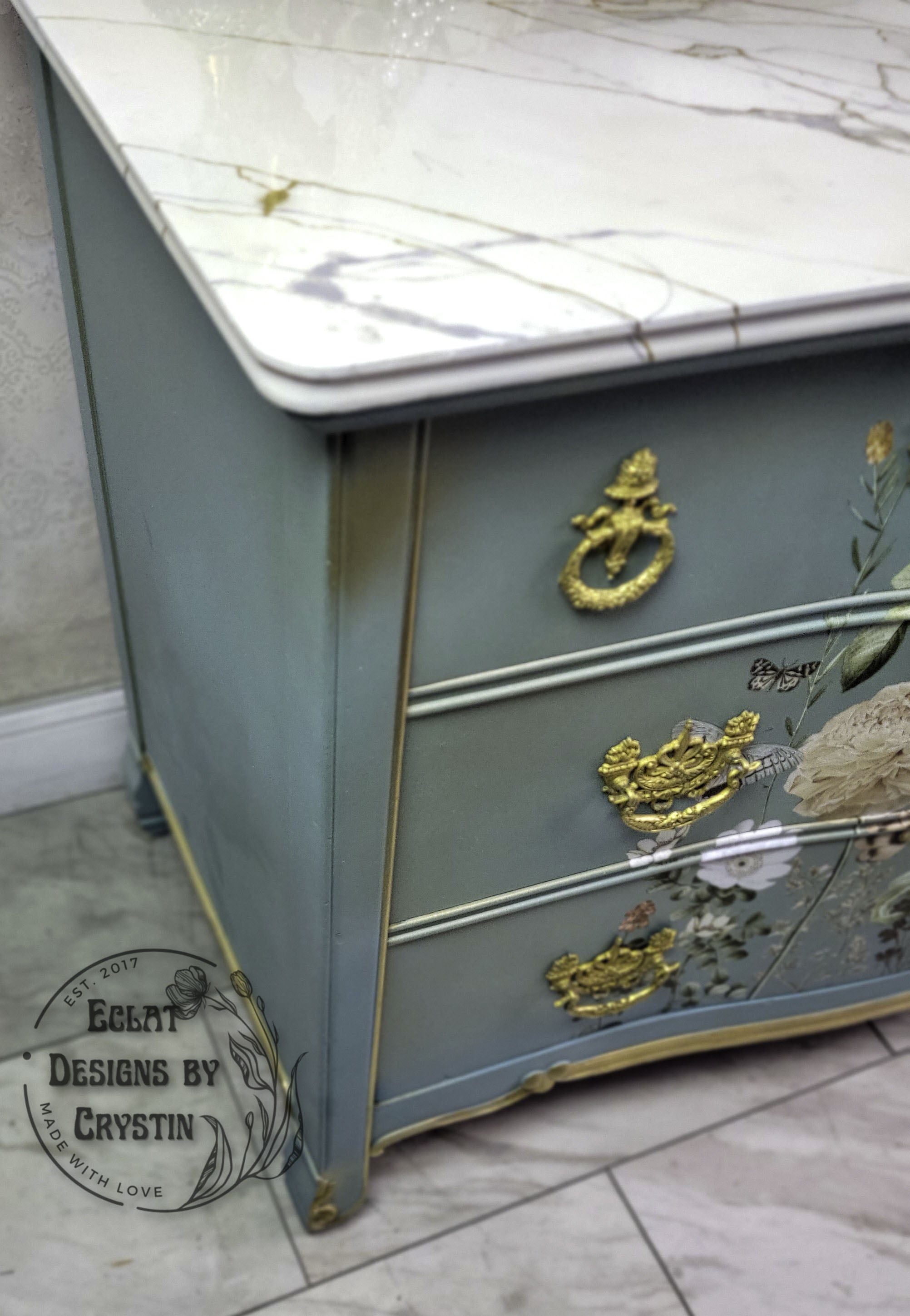 Vintage Botanical Floral Dresser