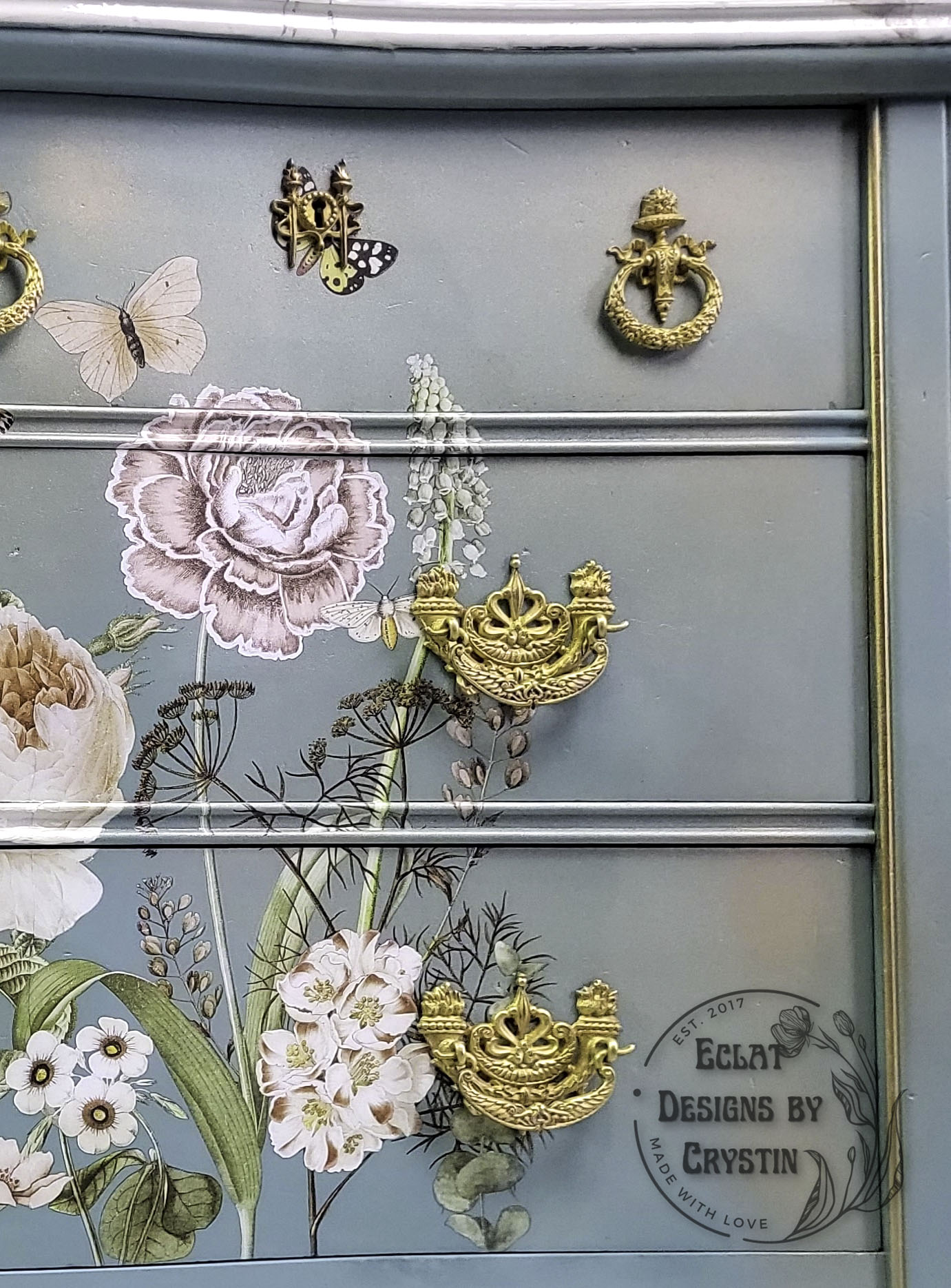 Vintage Botanical Floral Dresser
