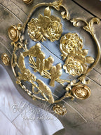Birds and Gold Bombe Chest