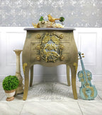 Birds and Gold Bombe Chest
