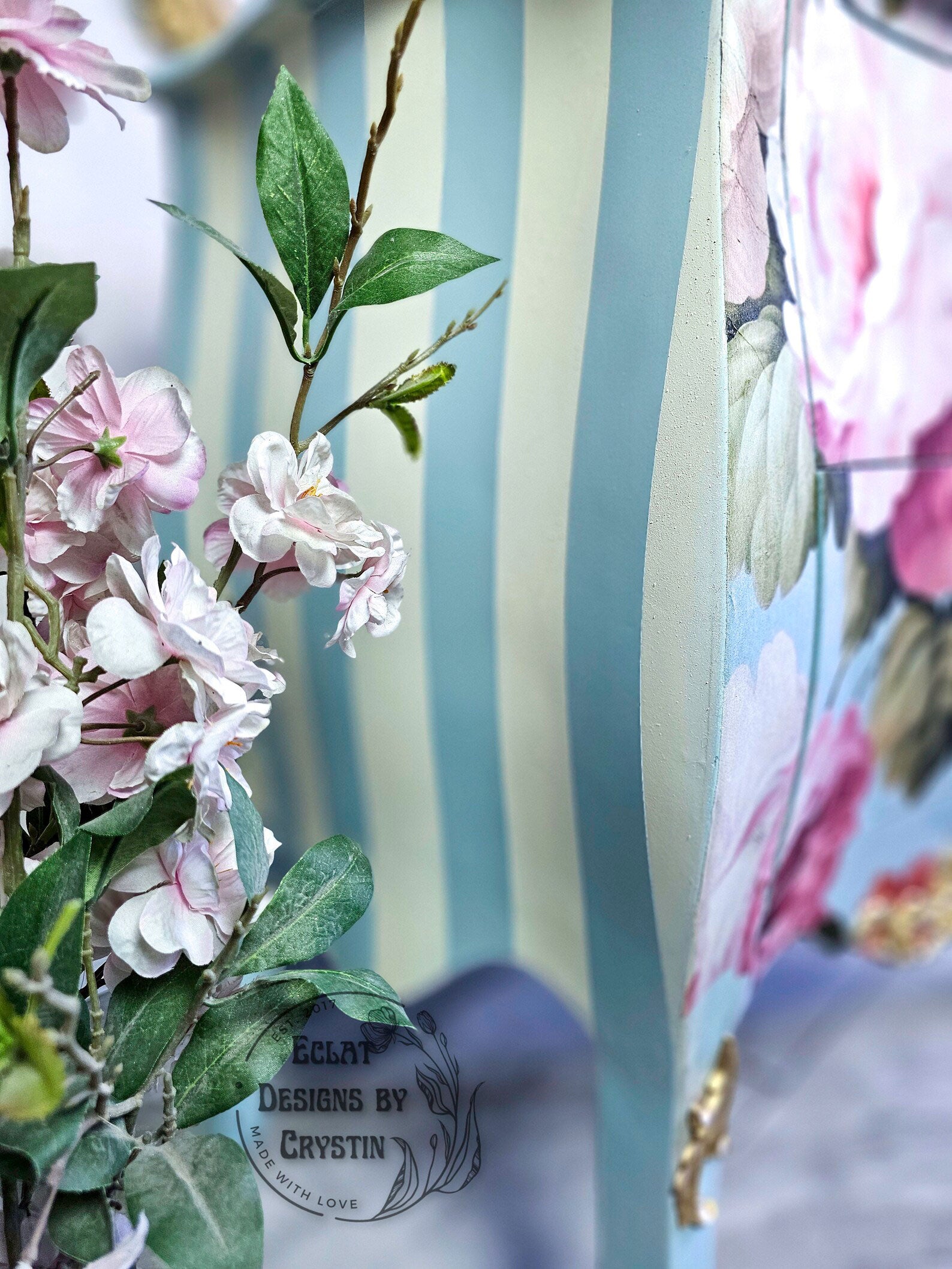 French Boutique Bombe Chest