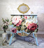 French Boutique Bombe Chest