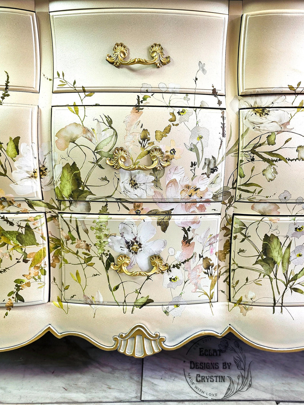 Pearly Floral Dresser
