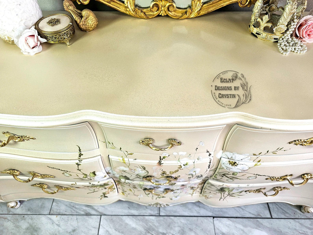 Pearly Floral Dresser