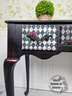 Queen of Hearts Court of Roses Vanity