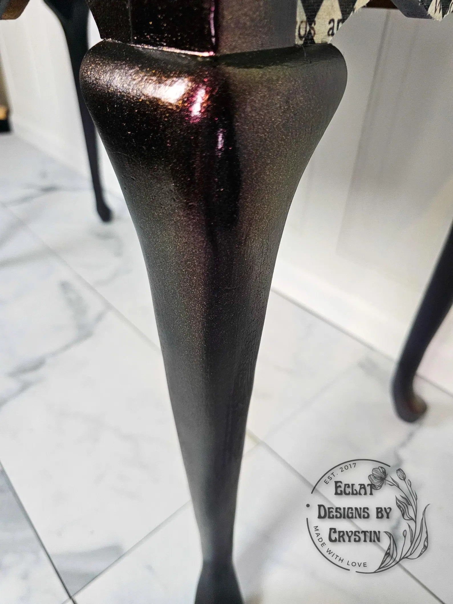 Queen of Hearts Court of Roses Vanity