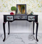 Queen of Hearts Court of Roses Vanity