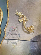 Regal Louis IV Bombe Commode