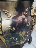 Regal Louis IV Bombe Commode